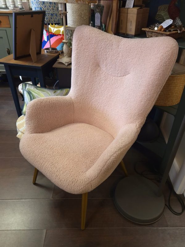 MCM retro inspired chair saved from landfill - Image 3