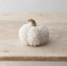 white sherpa pumpkin 11cm